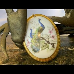 Countess fine bone china pendant
